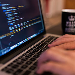 【这一段很关键】当时没太在意，中场休息回来之后不久已改变整体节奏